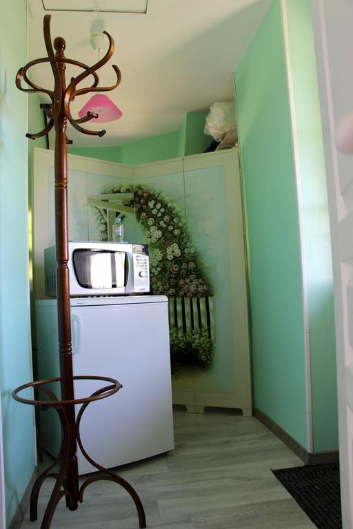 En Bord De Seine Bed & Breakfast Duclair Ruang foto